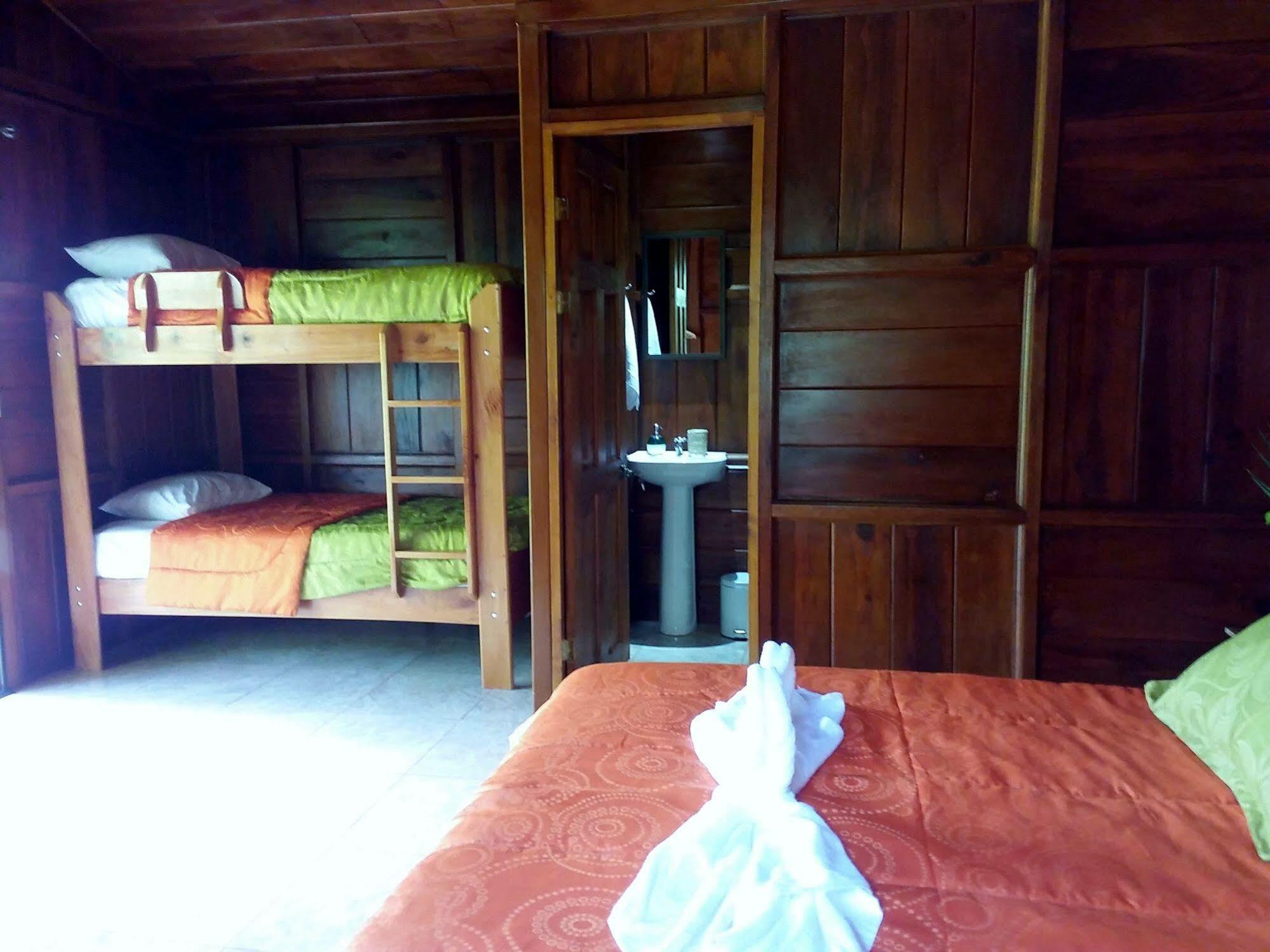 Rancho De Lelo Ecolodge Monteverde Екстериор снимка