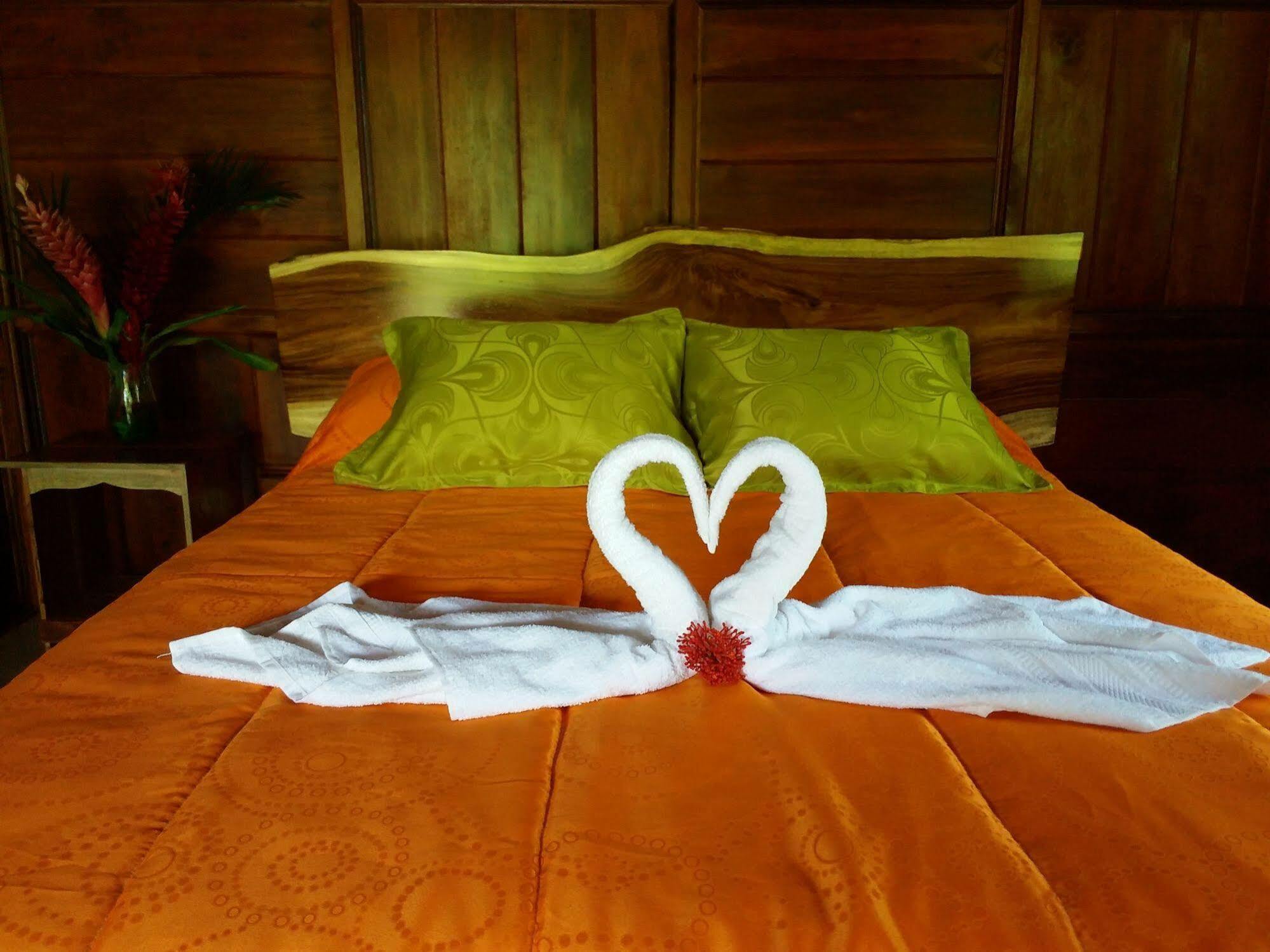 Rancho De Lelo Ecolodge Monteverde Екстериор снимка