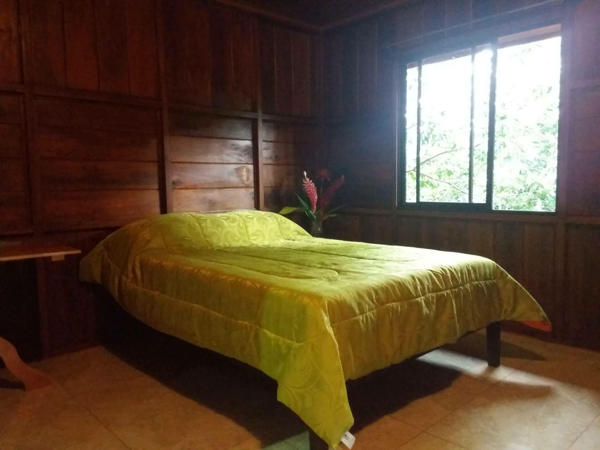 Rancho De Lelo Ecolodge Monteverde Екстериор снимка